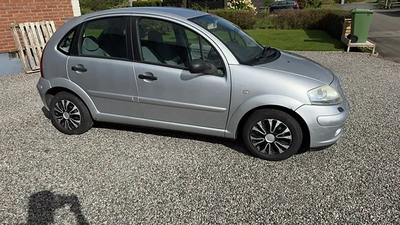 Citroen C3 2003 photo 3