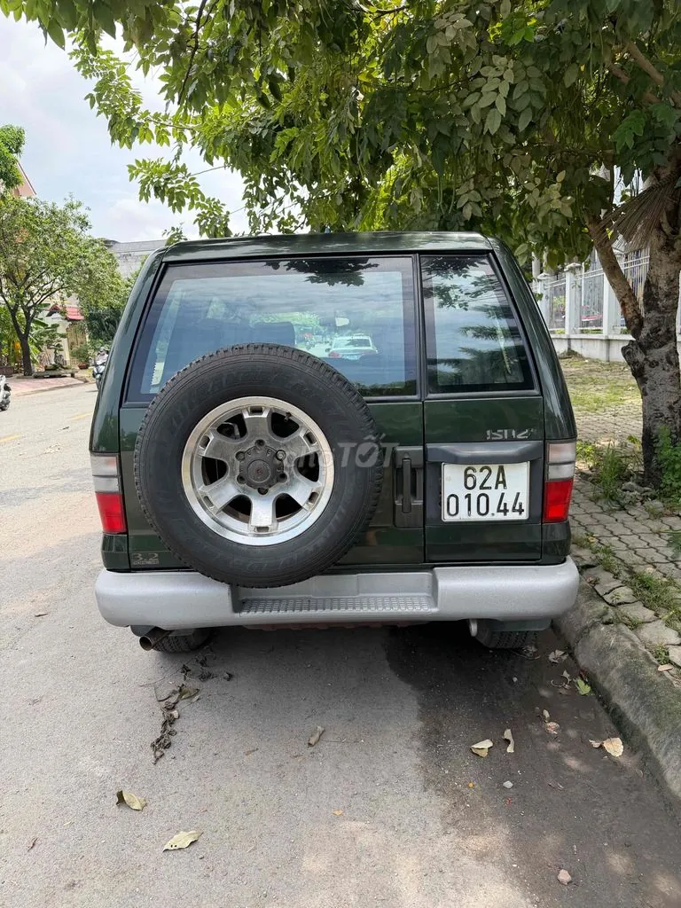 Isuzu Trooper 2002 photo 5