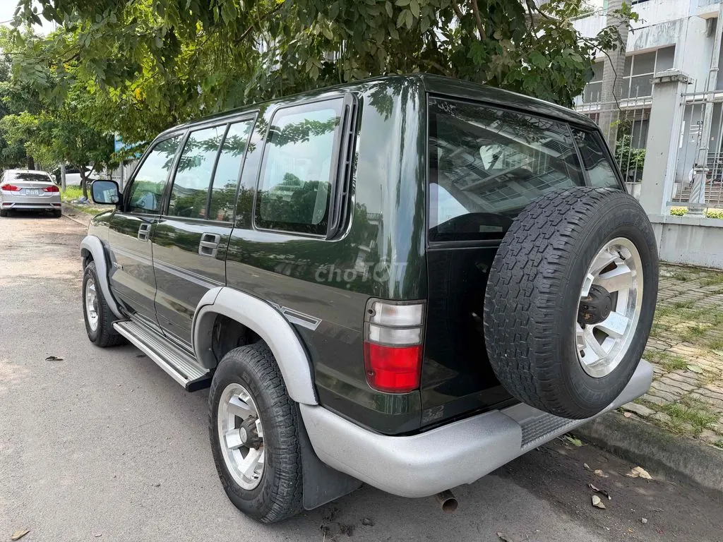Isuzu Trooper 2002 photo 4