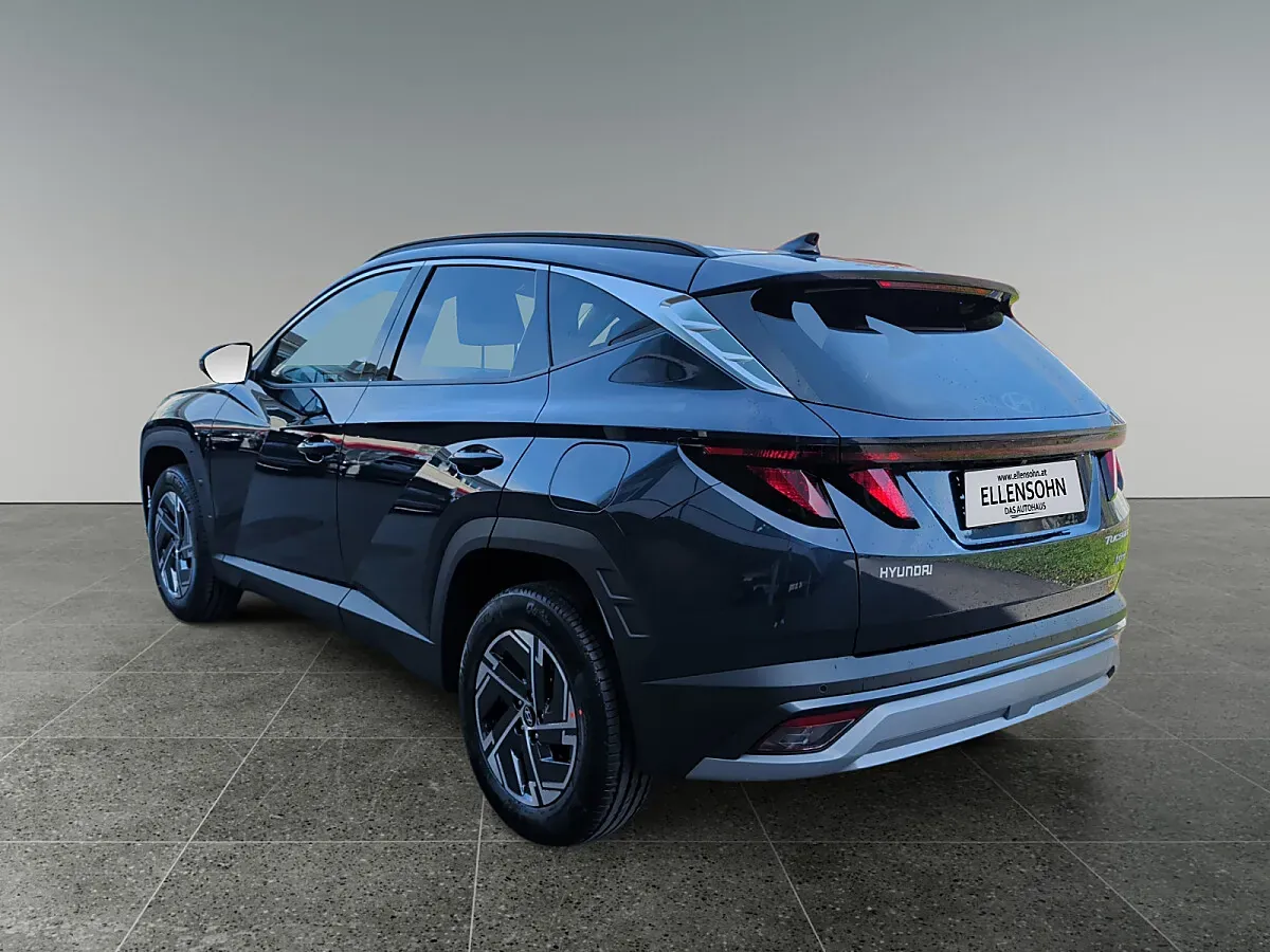 Hyundai Tucson photo 3