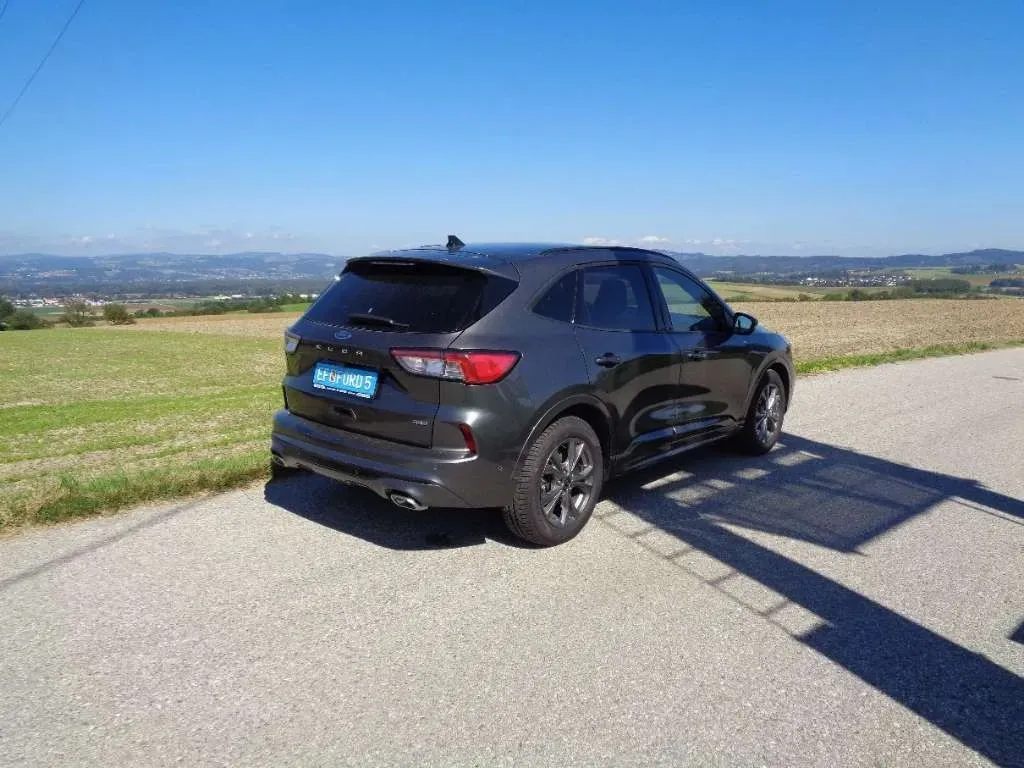 Ford Kuga 2023 photo 3