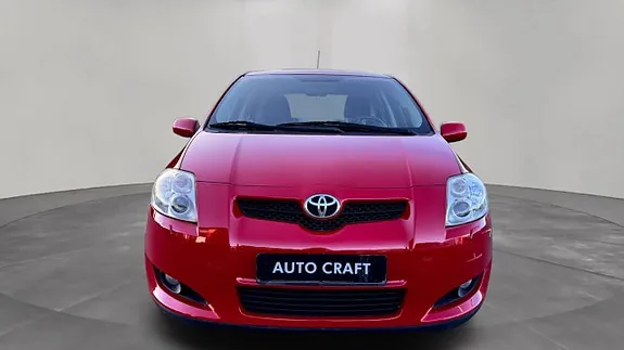 Toyota Auris 2008 photo 2