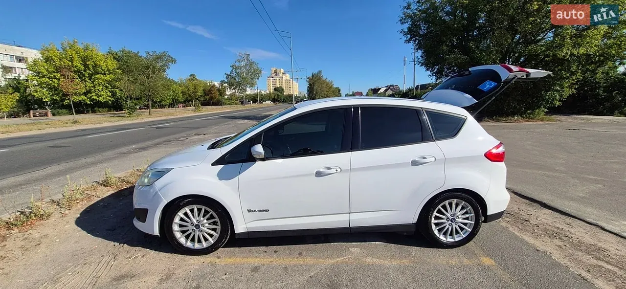 Ford C-Max 2014 photo 2