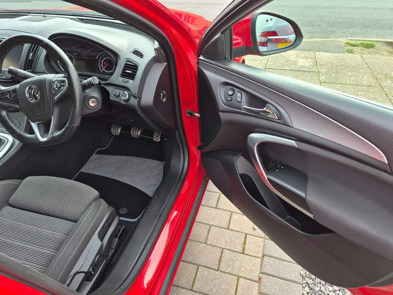 Vauxhall Insignia 2016 photo 5