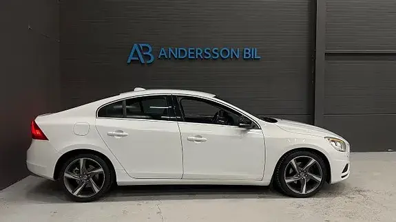 Volvo S60 2012 photo 5