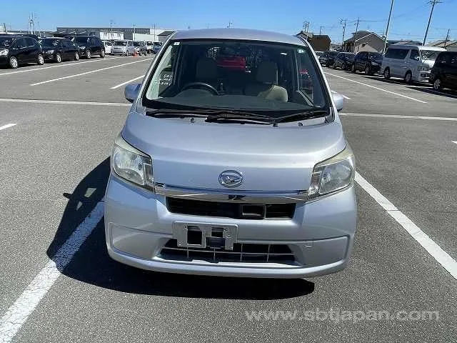 Daihatsu Move 2013 photo 5