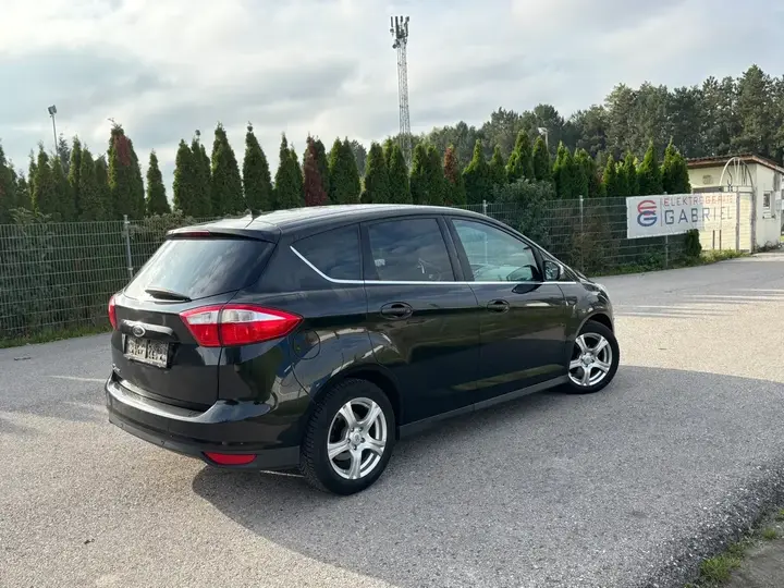 Ford C-Max 2011 photo 3