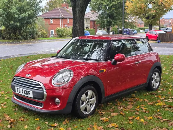 Mini Hatch