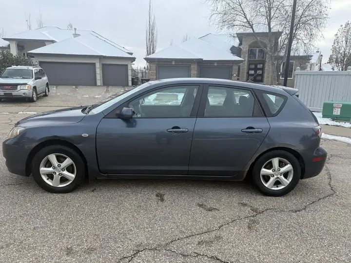 Mazda 3 2008 photo 4