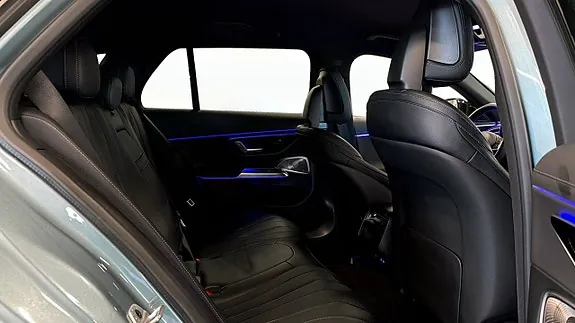 Mercedes-Benz E300 De 2026 photo 5