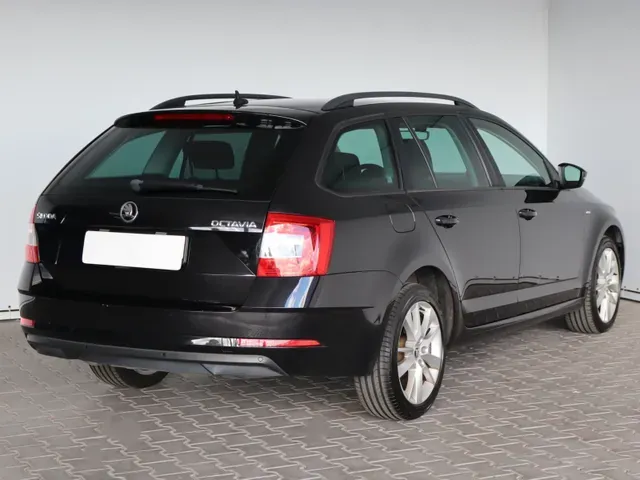 Skoda Octavia Combi 2017 photo 4