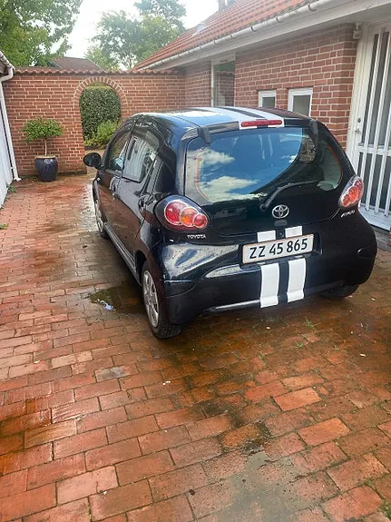 Toyota Aygo 2009 photo 2