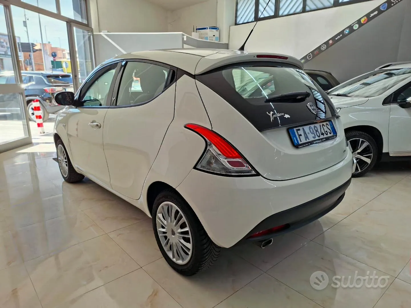 Lancia Ypsilon 2015 photo 4
