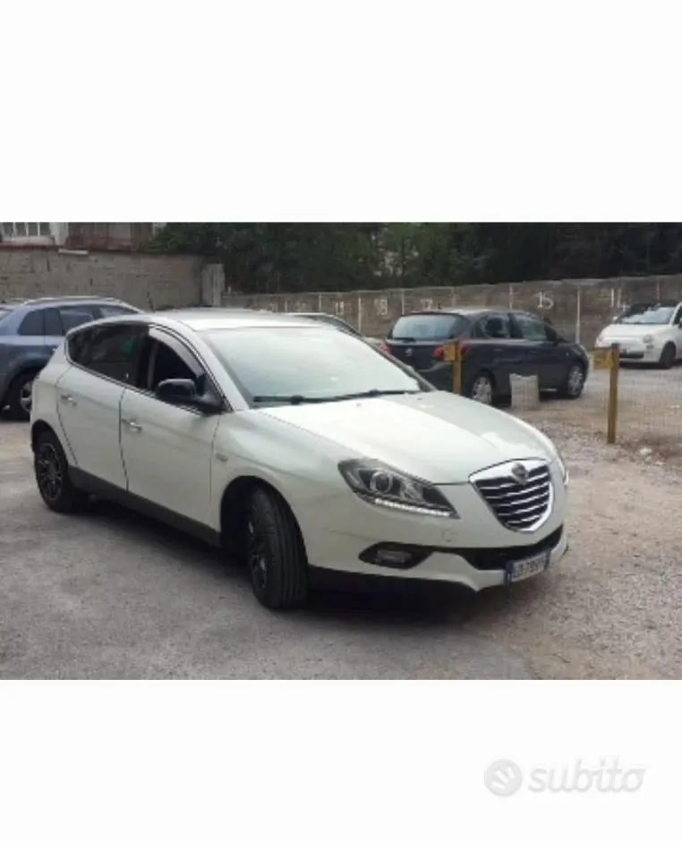 Lancia Delta 2010 photo 2