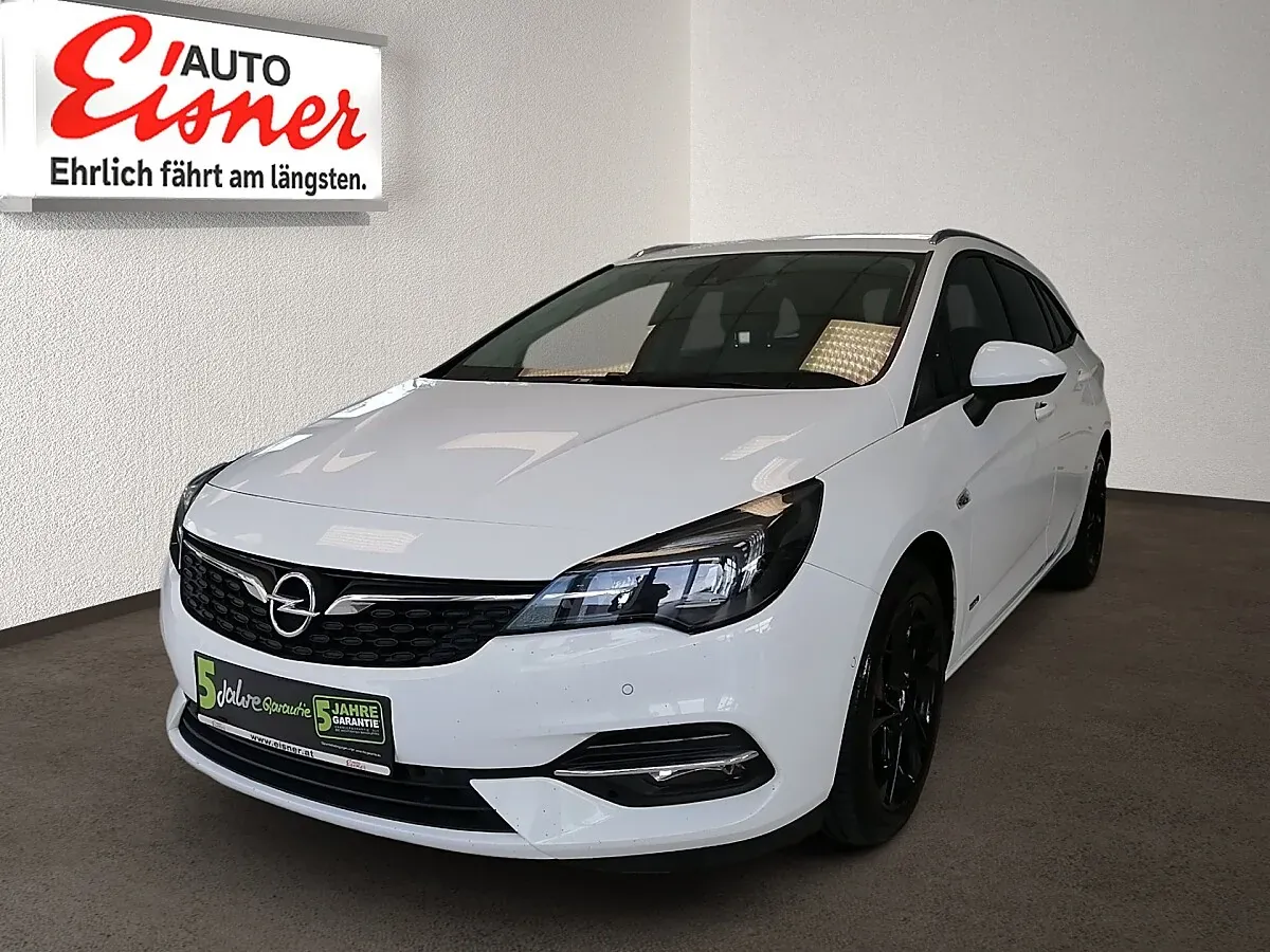 Opel Astra 2021 photo 2
