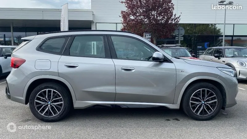 BMW X1 2023 photo 4