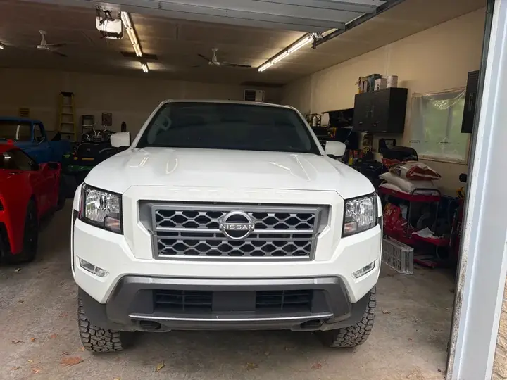 Nissan Frontier