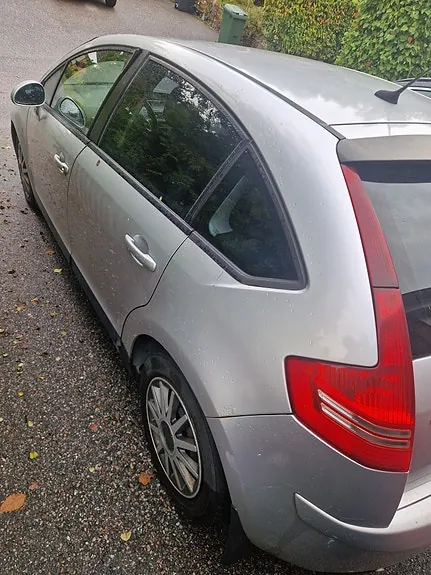 Citroen C4 2007 photo 3