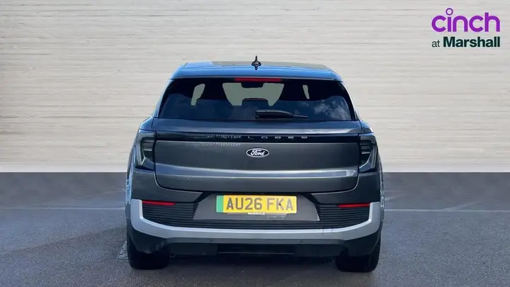 Ford Explorer 2026 photo 4