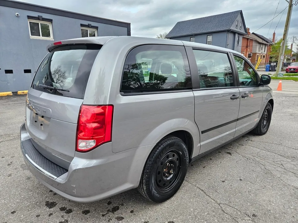 Dodge Grand Caravan 2016 photo 5
