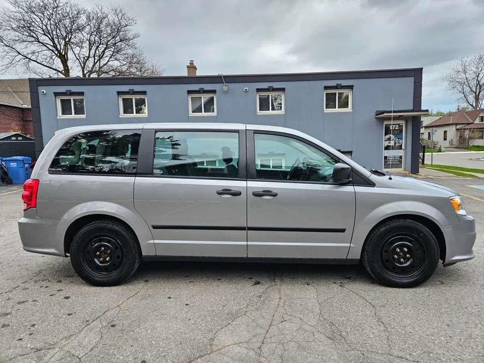 Dodge Grand Caravan 2016 photo 4