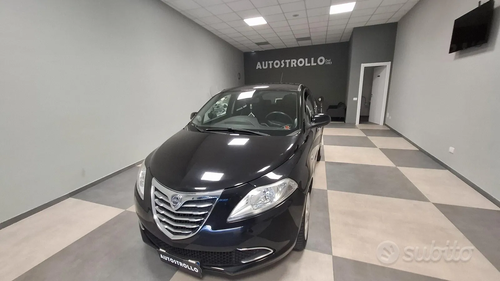 Lancia Ypsilon 2012 photo 2