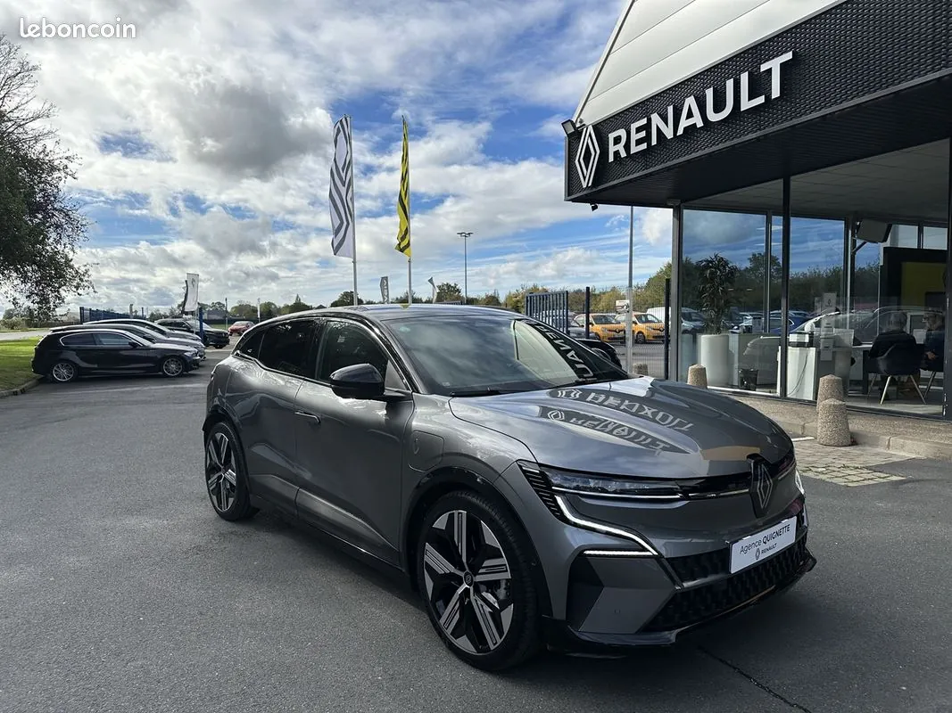 Renault Megane 2023 photo 4