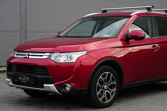 Mitsubishi Outlander 2015 photo 2