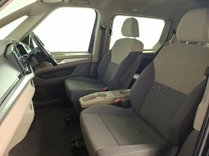 Volkswagen Multivan 2024 photo 5