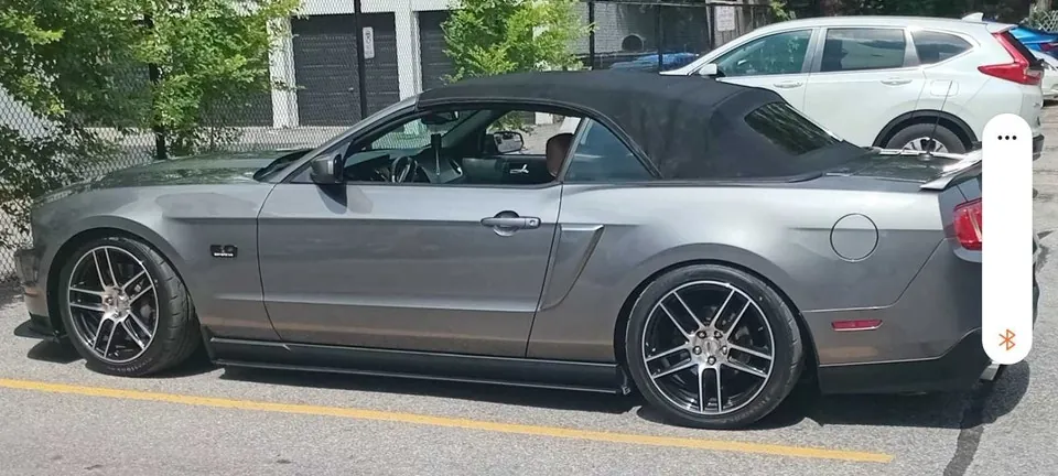 Ford Mustang 2011 photo 3