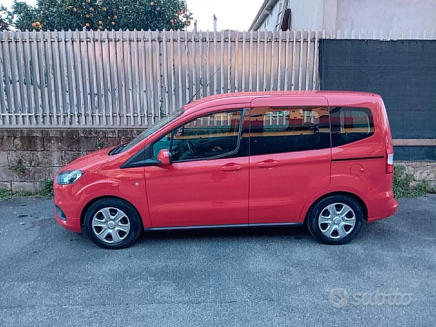 Ford Tourneo Courier