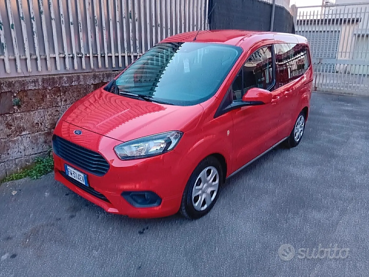 Ford Tourneo Courier 2019 photo 3