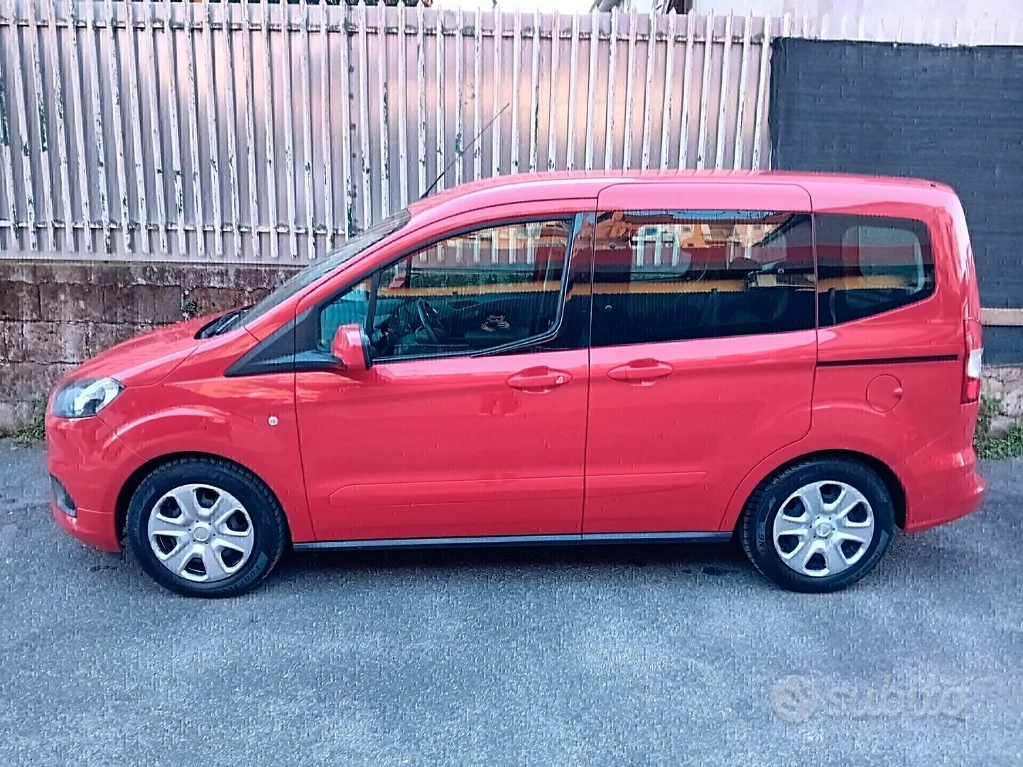 Ford Tourneo Courier 2019 photo 2
