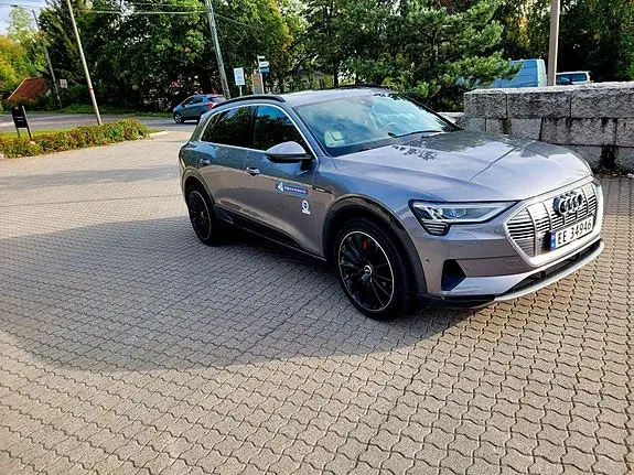 Audi E-Tron