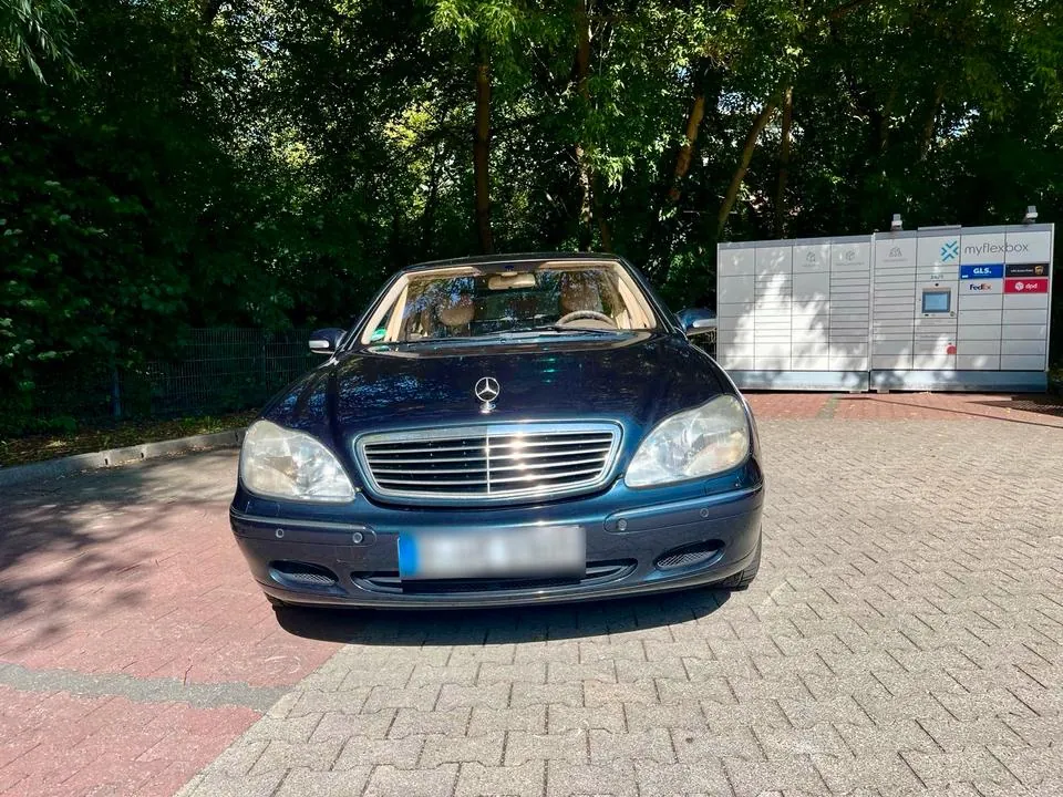 Mercedes-Benz S320