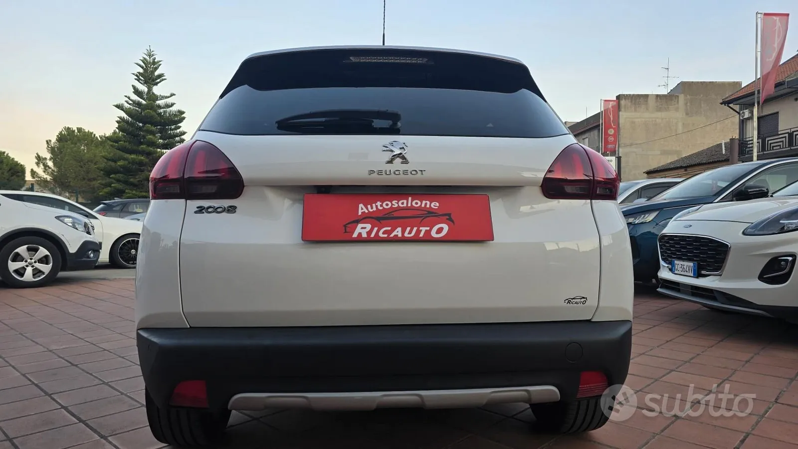 Peugeot 2008 2017 photo 4