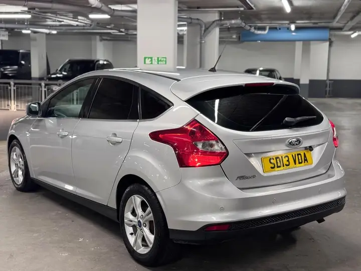 Ford Focus 2013 photo 4