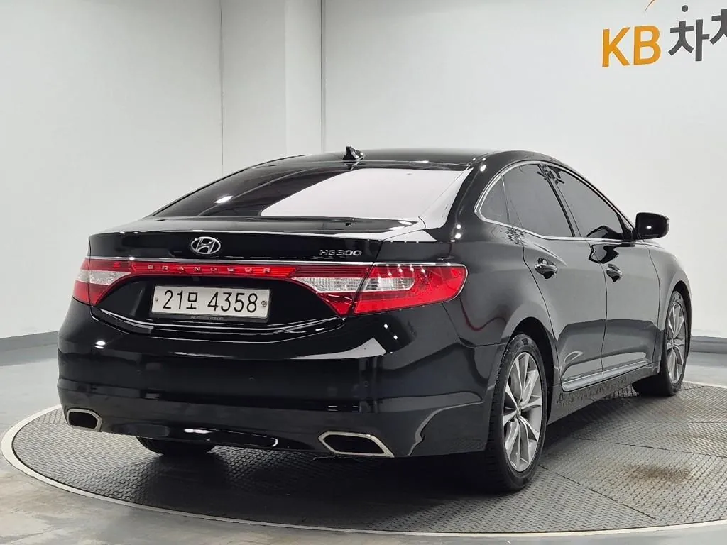 Hyundai Grandeur 2016 photo 3