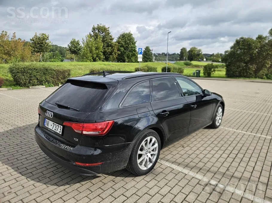 Audi A4 2017 photo 4