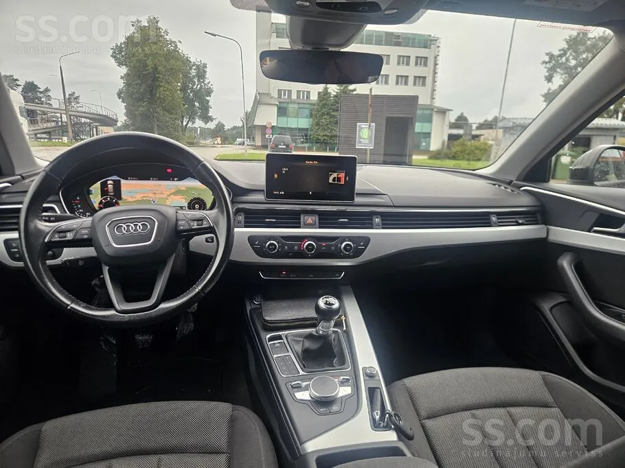 Audi A4 2017 photo 5