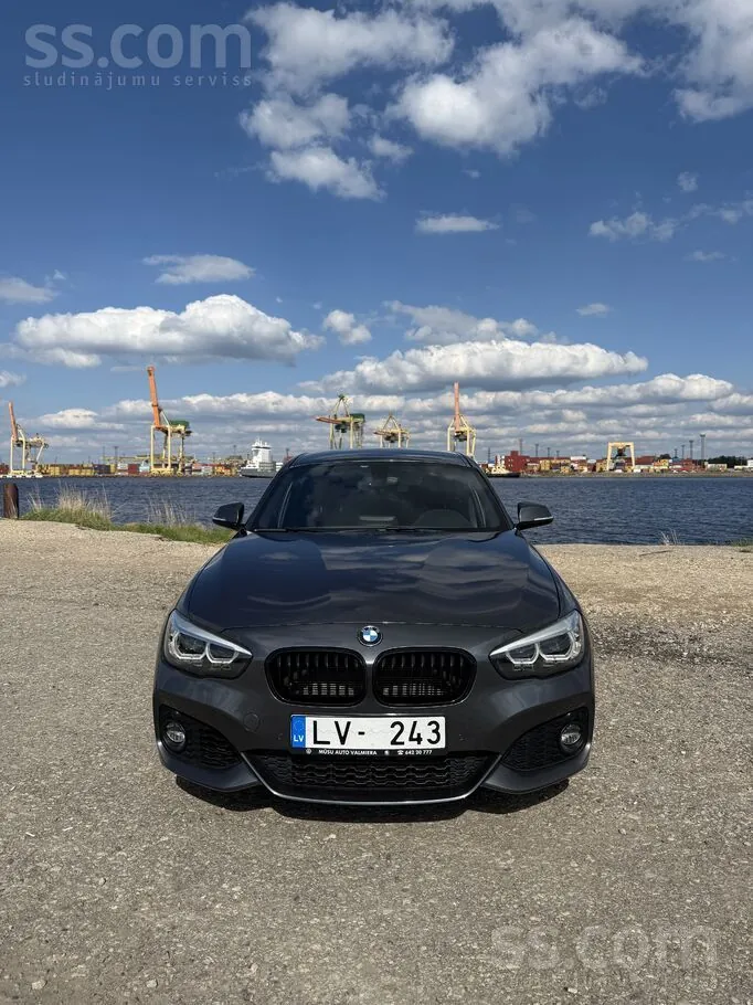 BMW 116I 2019 photo 2