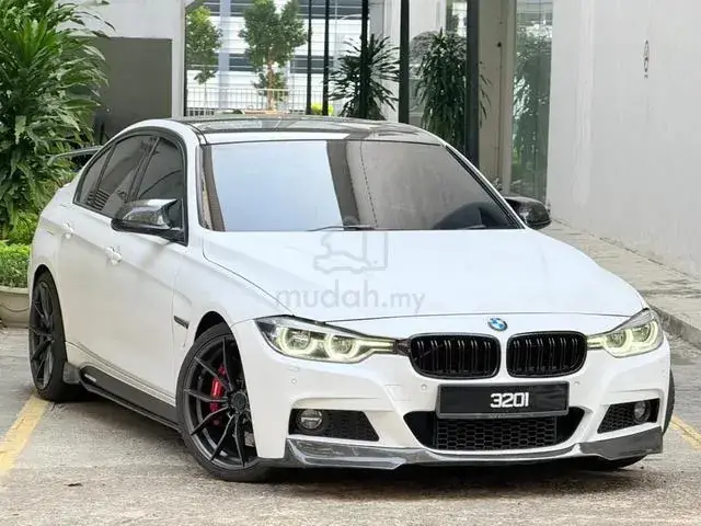 BMW 320I