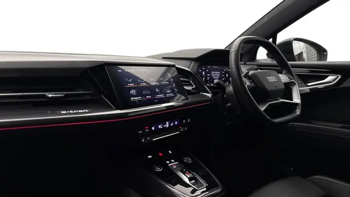 Audi Q4 E-Tron 2021 photo 5