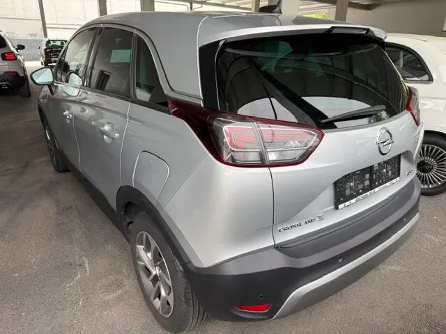 Opel Crossland X 2019 photo 3