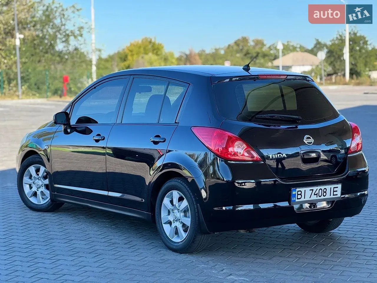 Nissan Tiida 2008 photo 3