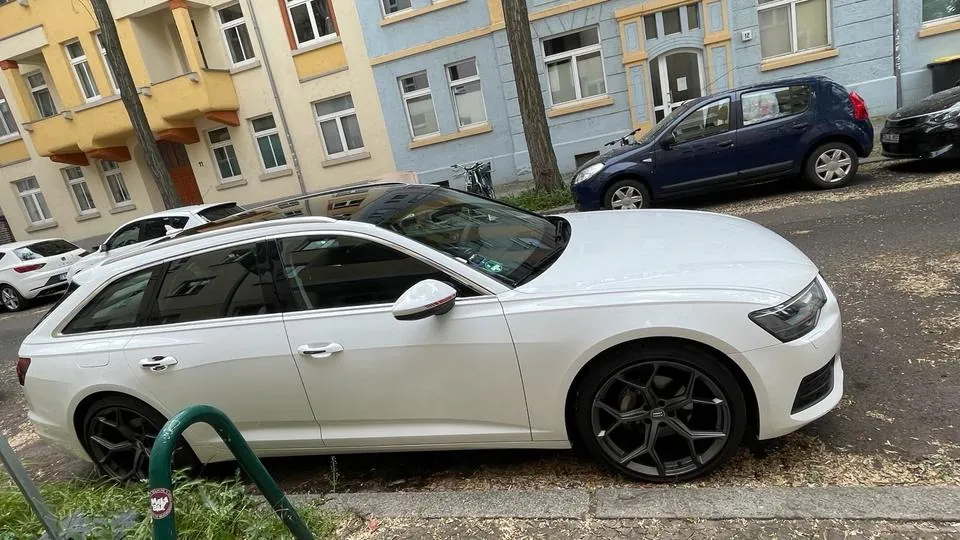 Audi A6 Avant