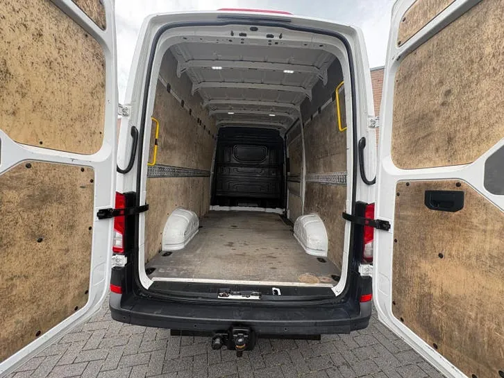 Volkswagen Crafter 2022 photo 3