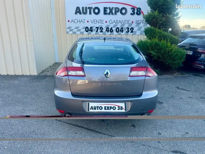 Renault Laguna 2014 photo 3
