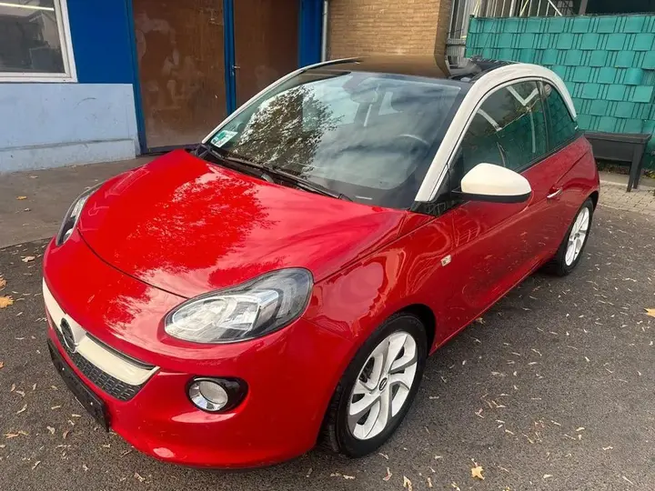 Opel Adam