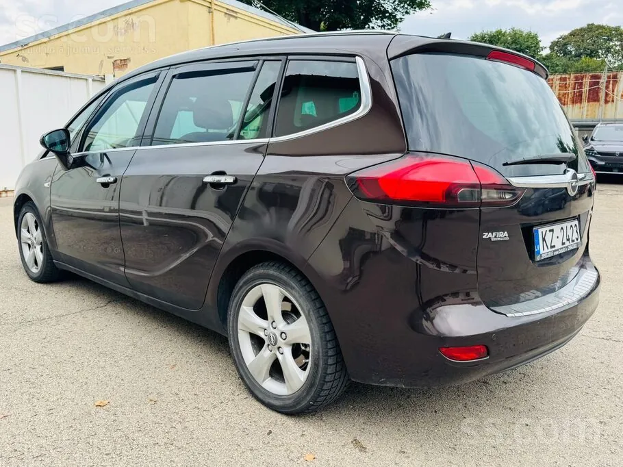 Opel Zafira 2012 photo 5